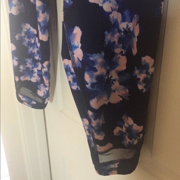 Old Navy active long leggings go dry active wick - Picture 7 of 10